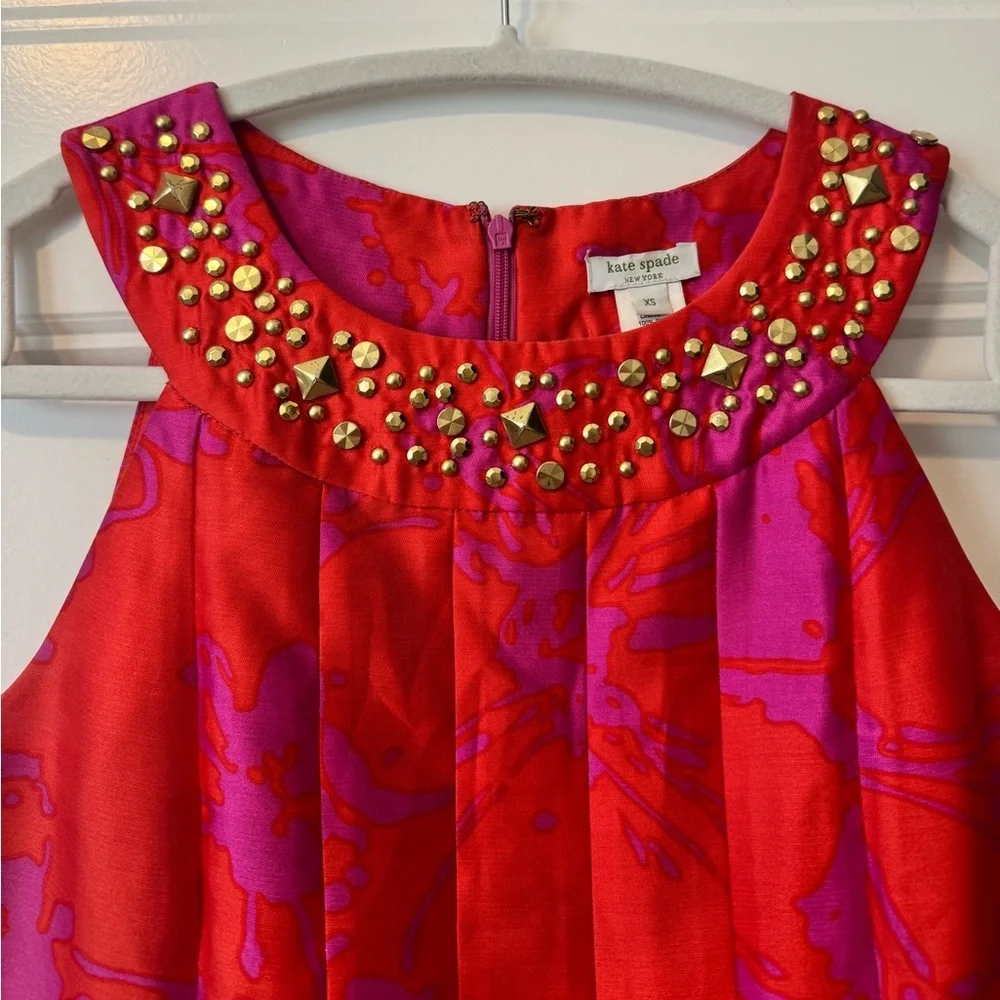 Kate Spade Silk Embellished Neck Top XS Pink Magenta Floral Studded Blouse
